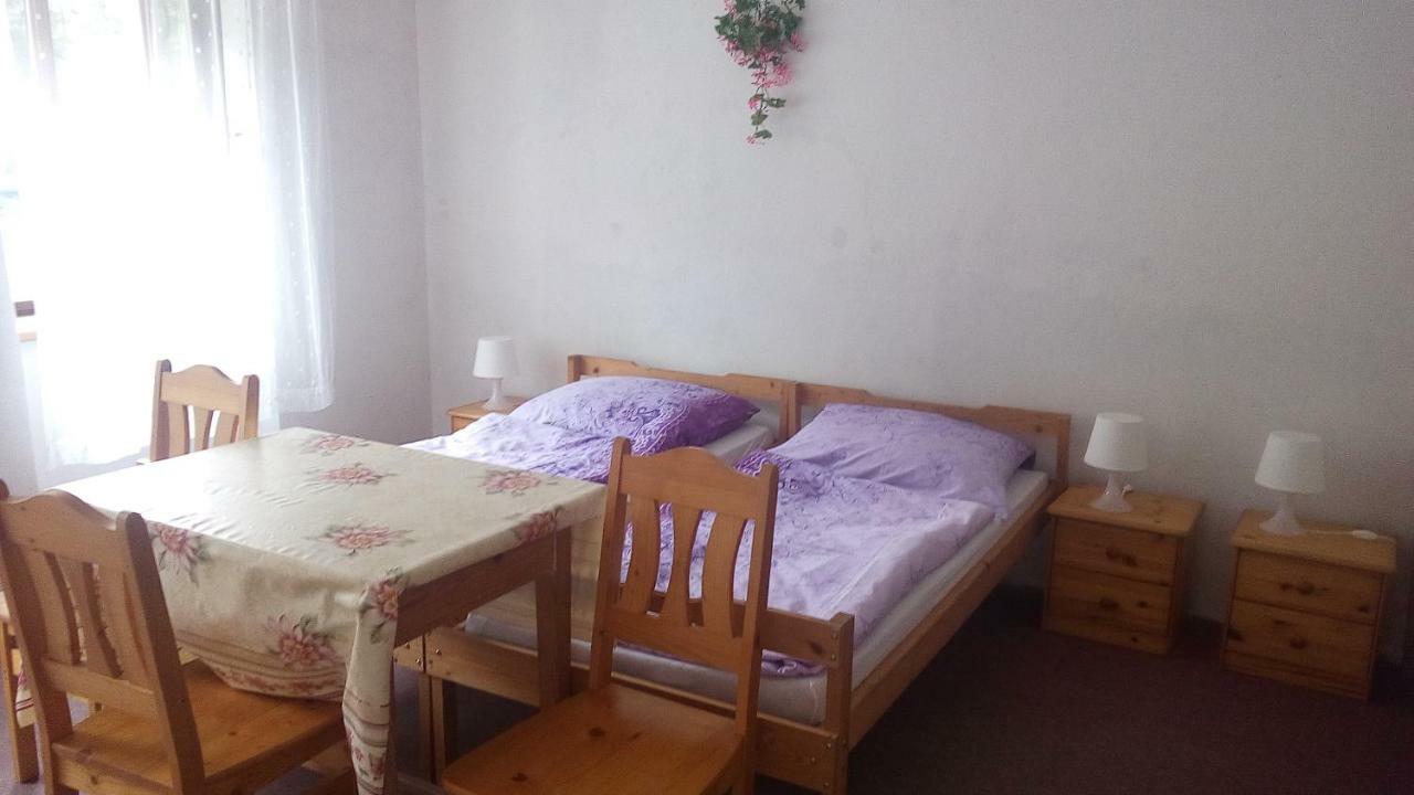 Appartement Pronajem Pokoju Belle Vue à Vranov nad Dyjí Extérieur photo