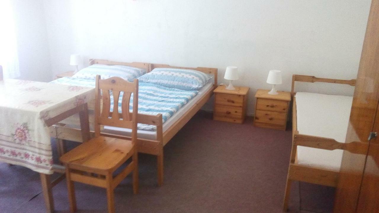 Appartement Pronajem Pokoju Belle Vue à Vranov nad Dyjí Extérieur photo